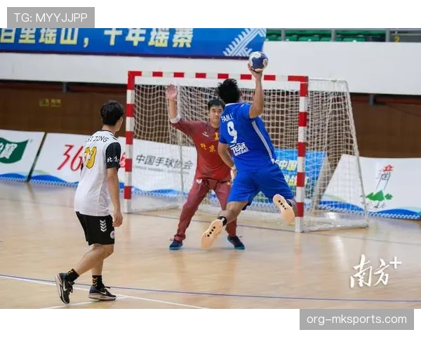 球门尺寸规则：成年赛、青少年赛与误差允许标准