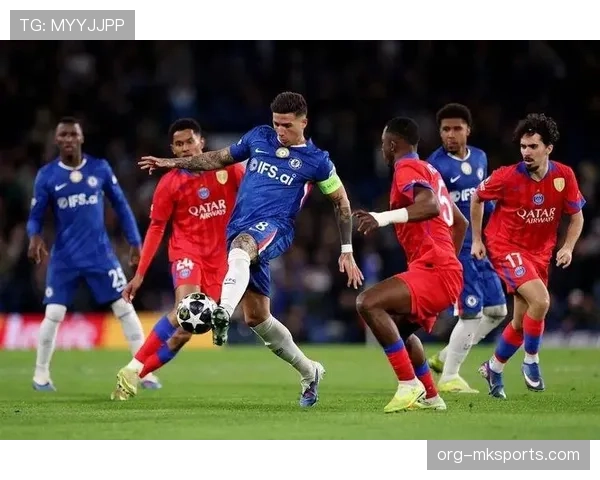 切尔西大规模引援效果引发争议，其高投入是否转化为场上优势值得审视